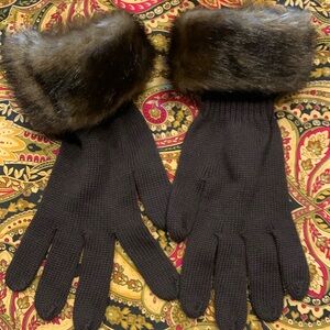 Parkhurst Brown knit Gloves with Faux Fur